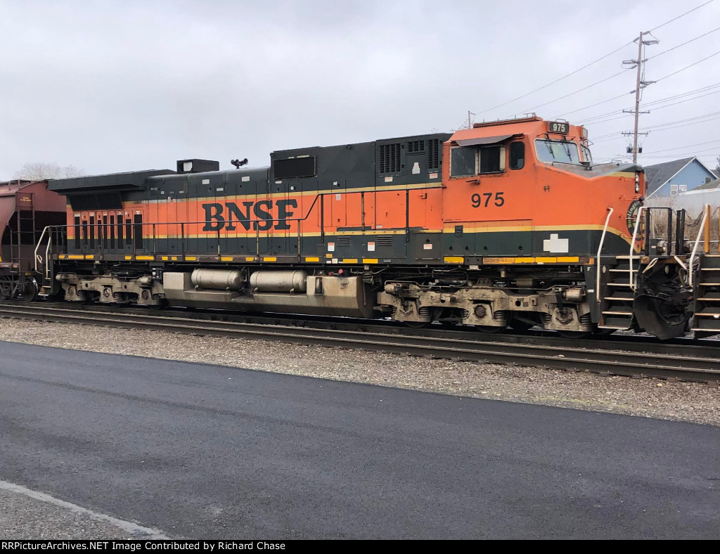 BNSF 975